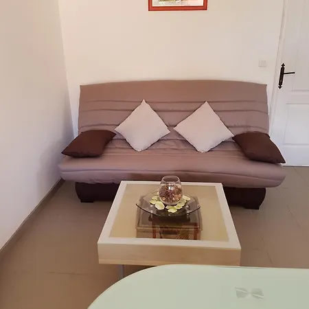 Appartement Confort Piscine Clim Caux